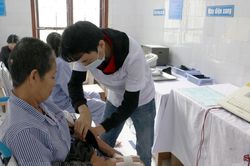 Học Bác ở Bệnh viện Y học cổ truyền
