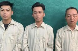 Công an TPHCM triệt phá 2 xưởng sản xuất tân dược giả quy mô lớn