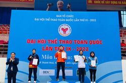 Võ sĩ Phạm Thị Xoan giành huy chương đồng môn Muay ở Đại hội Thể thao toàn quốc