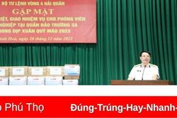 Vùng 4 Hải quân gặp mặt cán bộ, phóng viên tham gia tác nghiệp tại quần đảo Trường Sa