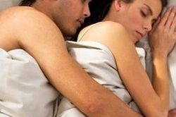 Tai nạn hi hữu khi 'yêu' trong mùa lạnh và những điều cần tránh khi quan hệ tình dục vào mùa đông