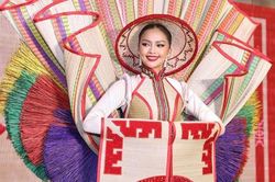 Hoa hậu Ngọc Châu mang 'chiếu Cà Mau' đến Miss Universe 2022