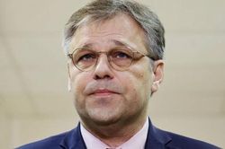 Nga lên tiếng khi Pháp thông báo chuyển thêm vũ khí cho Ukraine