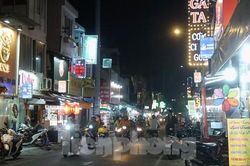 Phố ẩm thực Nguyễn Thượng Hiền nhộn nhịp trước ngày khai trương