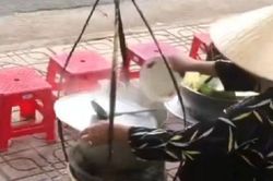 Xác minh clip người phụ nữ dùng nước bún khách ăn thừa đổ lại vào nồi nước dùng đang xôn xao cõi mạng