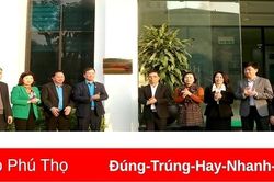 Gắn biển công trình kỷ niệm 50 năm thành lập Công đoàn Công nghiệp Hóa chất Việt Nam