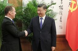 Ông Medvedev trực tiếp gửi 'thông điệp' của Tổng thống Putin tới Chủ tịch Tập Cận Bình