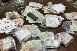 Bắt 'nữ quái' cầm đầu đường dây tổ chức đánh bạc và cho vay lãi nặng