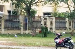 Người đàn ông tử vong trong tư thế treo cổ ở TP.HCM