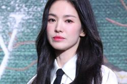 Trong mắt netizen, Song Hye Kyo bắt đầu lộ dấu hiệu lão hóa