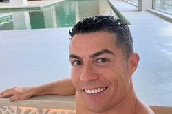 Bài đăng đầu tiên của Ronaldo sau khi Messi vô địch World Cup