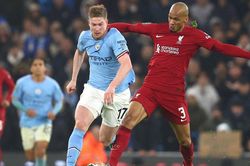 ĐIỂM NHẤN Man City 3-2 Liverpool: Man City vẫn lo hàng thủ