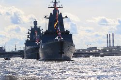 Mỹ trừng phạt 10 thực thể của Hải quân Nga liên quan xung đột Ukraine