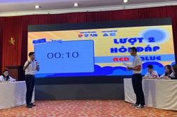 Giáo dục Giáo dục Sinh viên Trường Du lịch - Đại học Huế tranh tài hùng biện