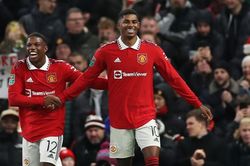 Số 9 MU: Có Rashford và Martial, Ten Hag vẫn phải đau đầu