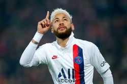 Neymar bí mật đàm phán với Chelsea?