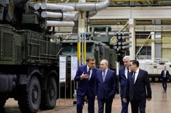 Tổng thống Putin thị sát thủ phủ công nghiệp quốc phòng Nga