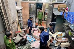 Thu giữ hơn nửa tấn nầm lợn đang phân hủy