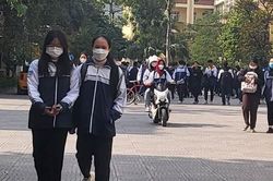 Nhức nhối nạn học sinh hút thuốc: Cần triệt tiêu nguồn cung, nâng cao giáo dục kỹ năng cho con