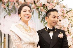 Vợ chồng Khánh Thi - Phan Hiển xúc động khi chia sẻ về lời cầu nguyện của con trai