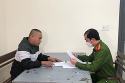 Cất giấu 4.000 viên ma túy trong thùng xốp rồi chuyển từ Hà Nội vào Đà Nẵng
