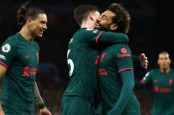 Salah tỏa sáng, Liverpool vào top 6 Ngoại hạng Anh