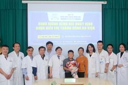 17 ngày cứu trẻ 10 tuổi thoát khỏi 'cửa tử'