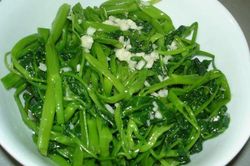 Không muốn tự giết mình người này tuyệt đối không được ăn tỏi
