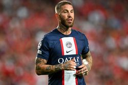 Ramos bị PSG thờ ơ