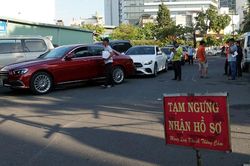 Ồn ào đăng kiểm ô tô: Tâm lý sợ sai làm khổ dân