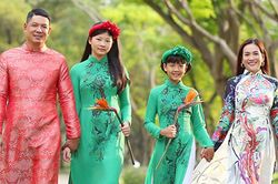 Hai con gái của MC Bình Minh và doanh nhân Anh Thơ xinh đẹp và cao vượt trội