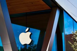 Apple mất 1.000 tỷ USD vốn hóa vì thiếu hàng iPhone 14