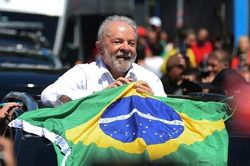 Brazil cấm sử dụng súng trước thềm lễ nhậm chức của Tổng thống Lula da Silva