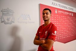 CHÍNH THỨC: Liverpool công bố tân binh Cody Gakpo