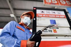 Giảm thuế bảo vệ môi trường với xăng, dầu trong năm 2023