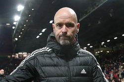Ten Hag tuyên bố: 'MU, mua ngay cho tôi một tiền đạo'