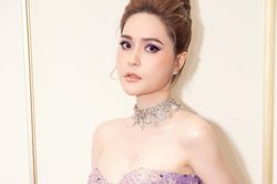 Đoàn Di Băng bức xúc vì bị 'dạy cách tiêu tiền', đanh thép 'phản pháo' netizens