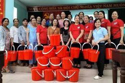 Chính trị - Xã hội Phụ nữ Giảm thải rác nhựa trong sản xuất, kinh doanh nông nghiệp