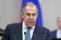 Ngoại trưởng Nga Lavrov: Rất nhiều lính Mỹ có mặt ở Ukraine