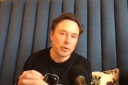 Elon Musk thừa nhận sai lầm