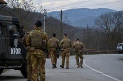 EU cảnh giác với căng thẳng Kosovo - Serbia