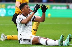 Rashford sửa sai ngoạn mục, Ten Hag nói gì?