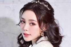 Sao Việt: Quỳnh Kool hóa nàng thơ, Hoa hậu Hương Giang sang chảnh