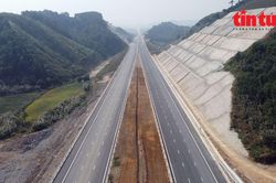 Đồng loạt khởi công toàn bộ 12 dự án cao tốc Bắc - Nam giai đoạn II 2021 - 2025