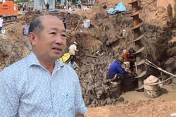 Vụ bé trai rơi xuống trụ bê tông sâu 35m ở Đồng Tháp: Tiên lượng rất xấu