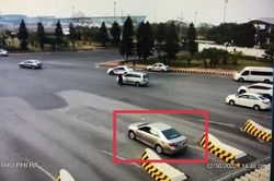 Xử phạt hành chính tài xế thu 1 triệu đồng của khách ở Cảng Hàng không quốc tế Nội Bài