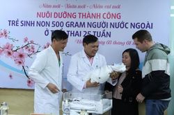 Kỳ tích 97 ngày nuôi bé sinh non ở tuần 25, nặng chỉ 500g