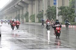 Thời tiết hôm nay (3/1): Mưa lớn từ Quảng Bình đến Khánh Hòa, Bắc Bộ trời rét đậm