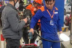 Từ 15h hôm nay, giá xăng dầu tiếp tục tăng