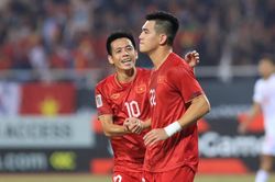 Tuyển Việt Nam và màn thị uy trước Indonesia